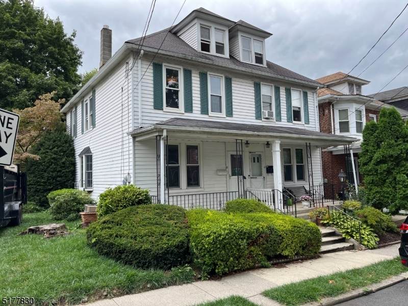10 Raymond St - Photo 1