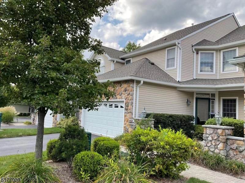 70 Winged Foot Dr - Photo 1