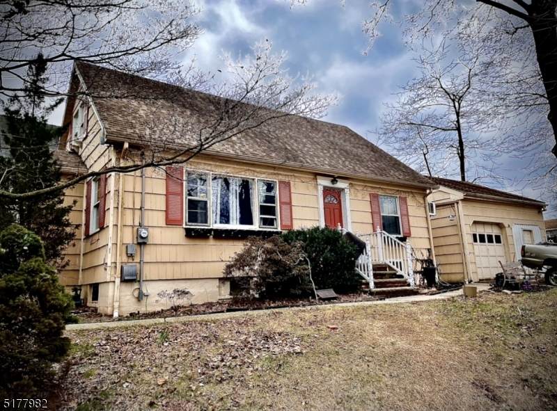 1516 Bedford St - Photo 1