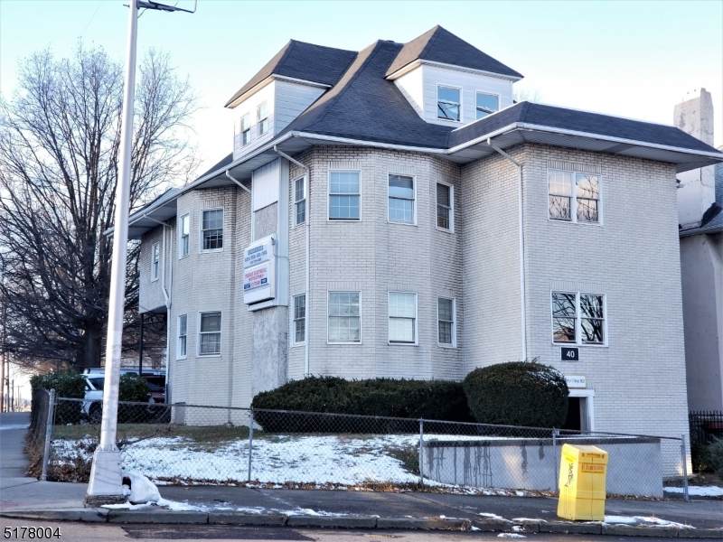 115 Prospect St - Photo 1