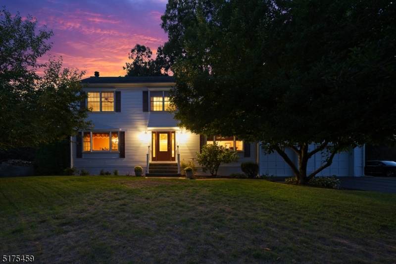 14 Lauren Ct - Photo 1