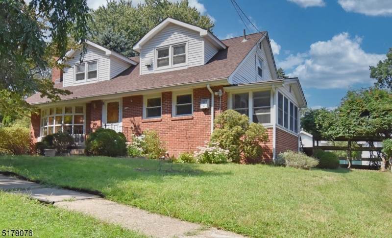 9 Moore Rd - Photo 1