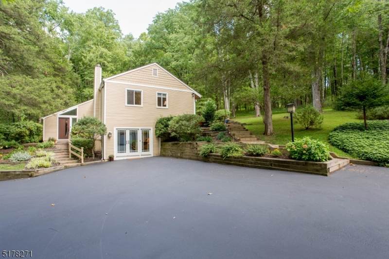 122 Lower Creek Rd - Photo 1