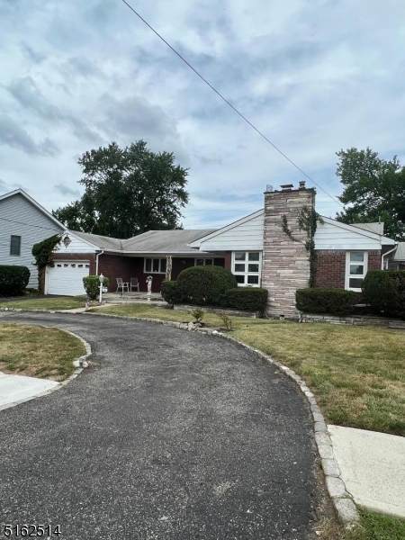 450 Greylock Pkwy - Photo 1