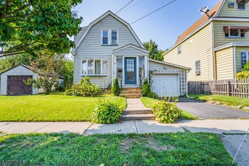 16 Pulaski St - Photo 1