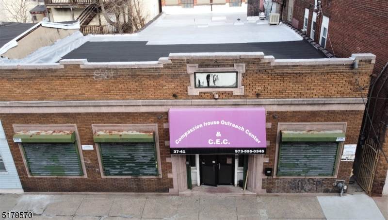 37 Mill St - Photo 1