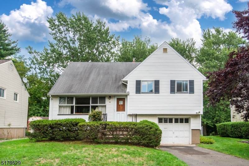 78 Beverly Rd - Photo 1