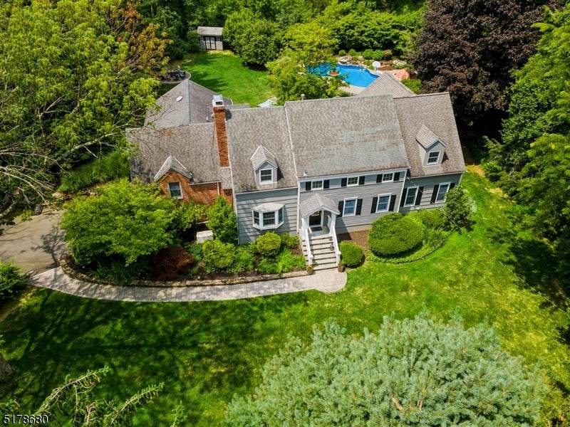 6 Glen Gary Dr - Photo 1