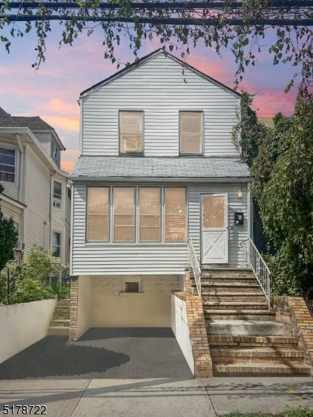 475 Stuyvesant Ave - Photo 1