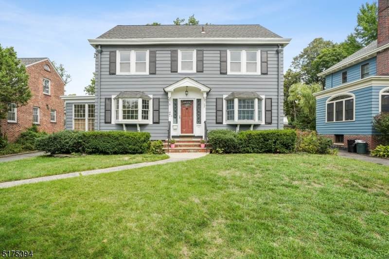 46 Warren Ct - Photo 1