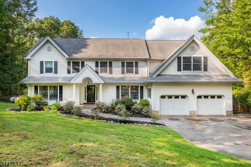 139 Kings Hwy - Photo 1