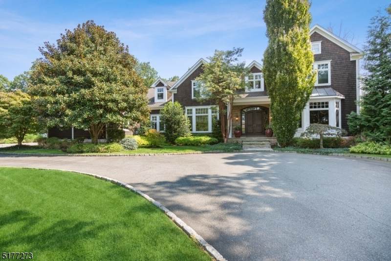 21 Canterbury Rd - Photo 1