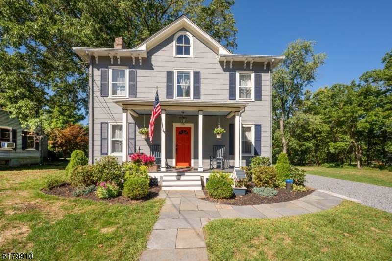 22 Wortman St - Photo 1