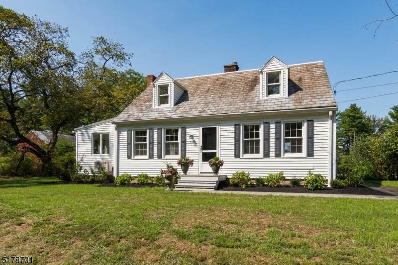715 Cherry Valley Rd - Photo 1