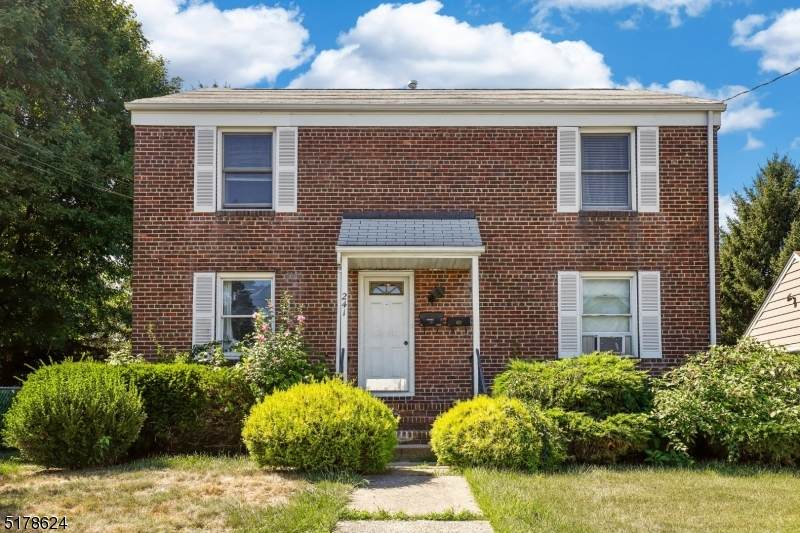 241 N 3Rd Ave - Photo 1