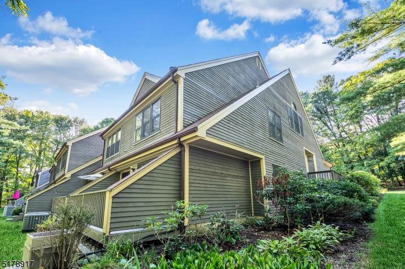 2 Black Walnut Lane - Photo 1