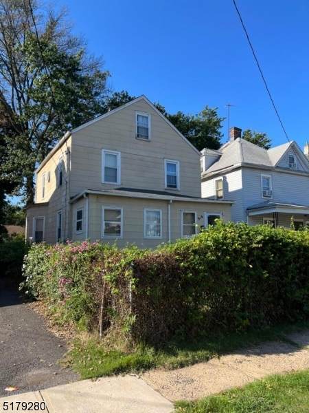 914 W 5Th St - Photo 1