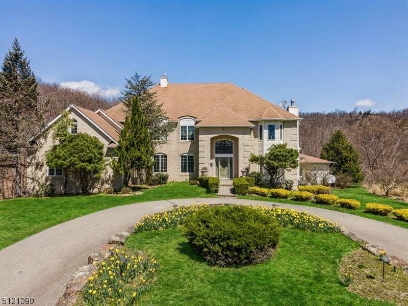 850 Westbrook Rd - Photo 1