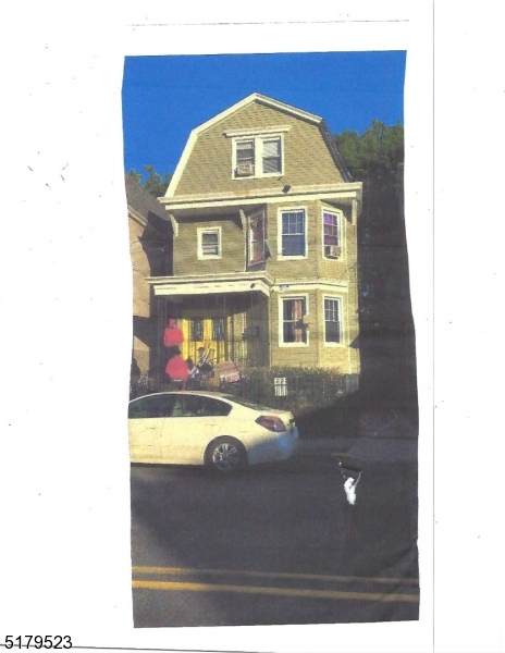 650 Grove Street - Photo 1