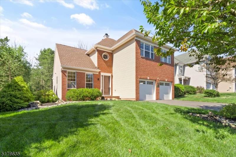 39 Bouwrey Pl - Photo 1