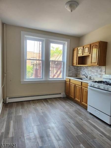 80 Union Ave B-7 - Photo 1