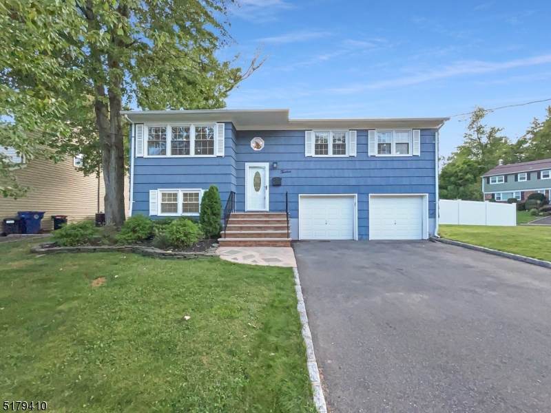 12 Douglas Dr - Photo 1