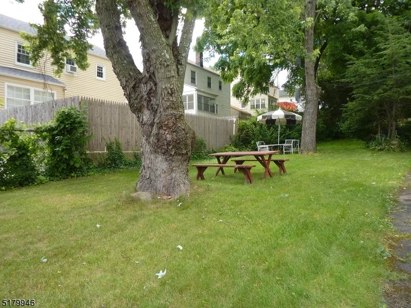 35 S Valley Rd - Photo 1