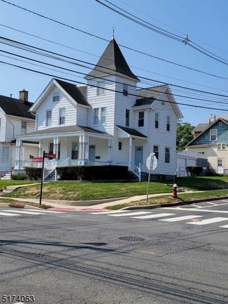 93 Grove St - Photo 1
