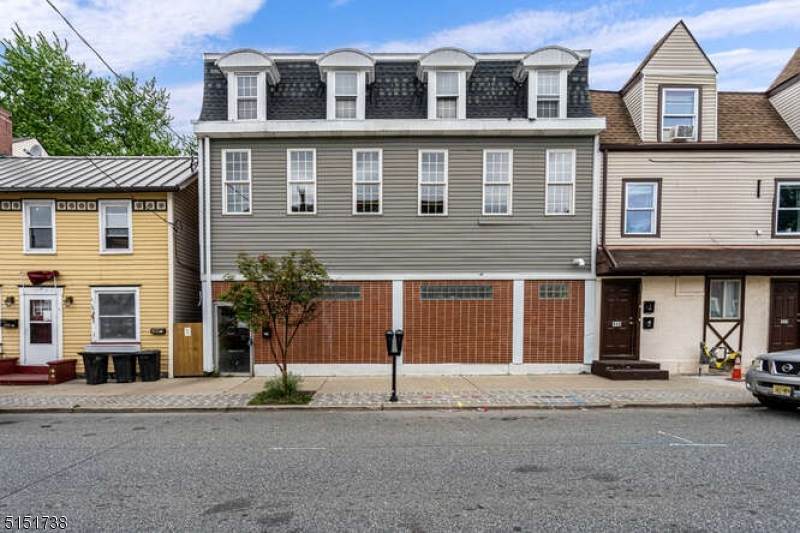 465 S Main St - Photo 1