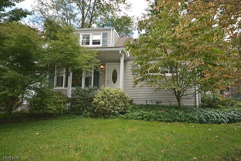 64 Fairview Ave - Photo 1