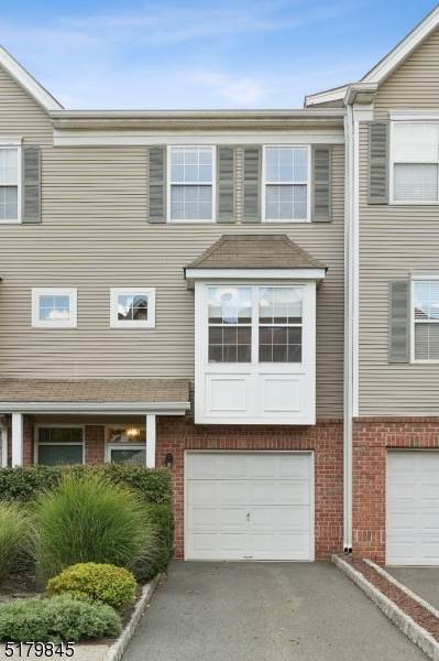 12 Greenbrook Dr - Photo 1
