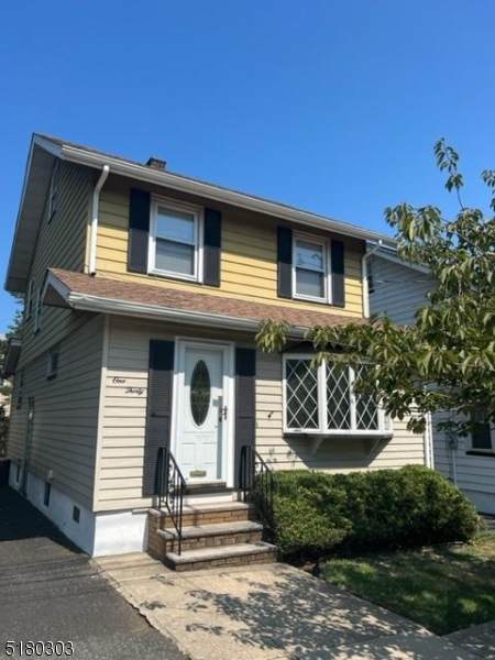 130 Division Ave - Photo 1
