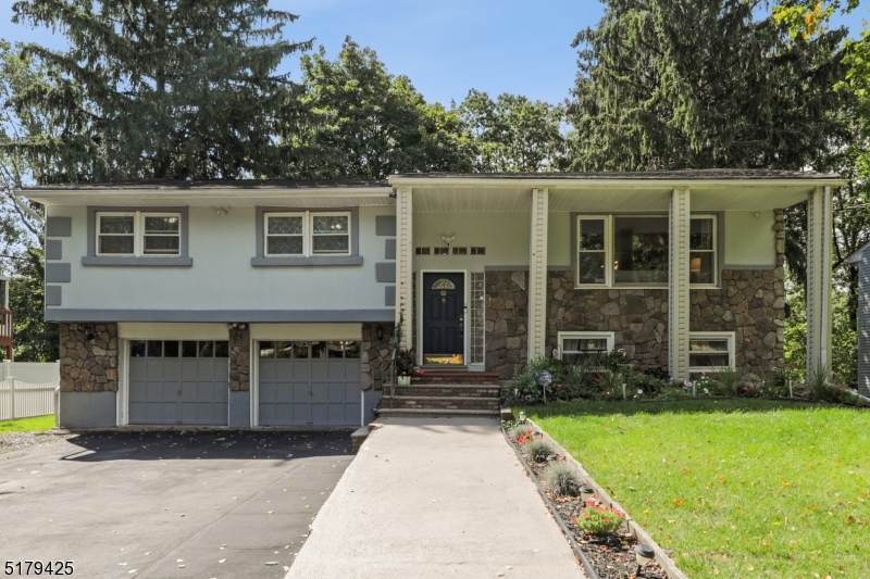 101 Warren Rd - Photo 1