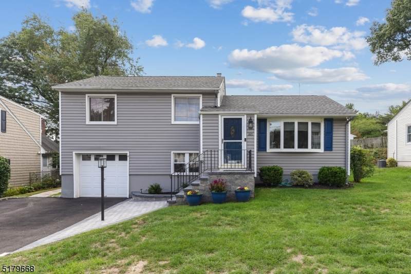 165 Henshaw Ave - Photo 1