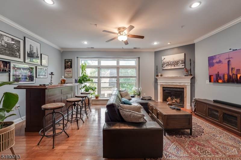 24 Elm St - Photo 1