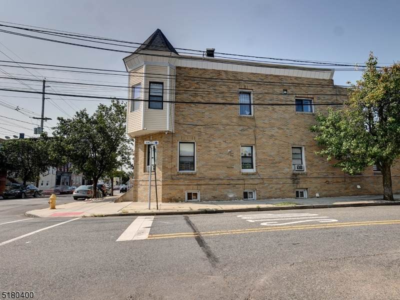 53 Belmont Ave - Photo 1