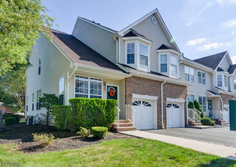 1 Saddle Ct - Photo 1