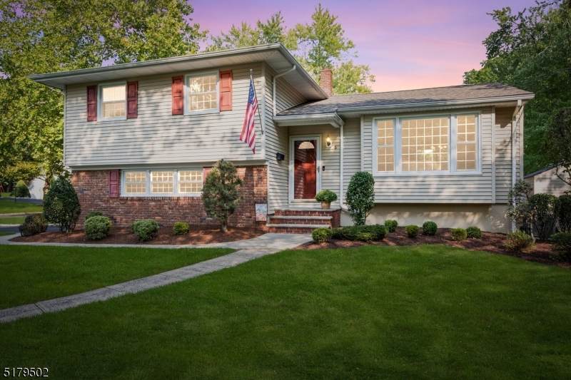 6 Badgley Dr - Photo 1