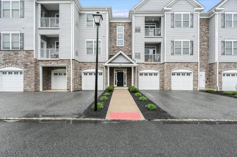 43 Elston Ct - Photo 1