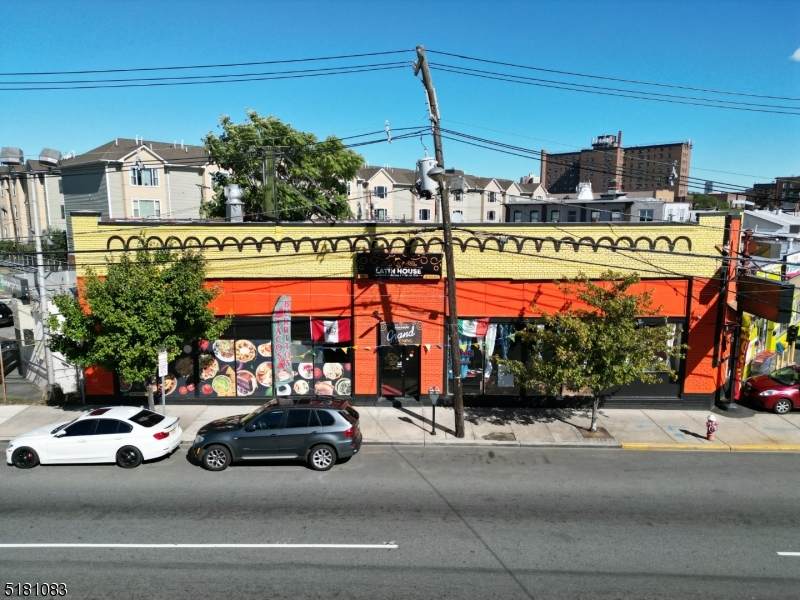 5122 Jfk Blvd - Photo 1