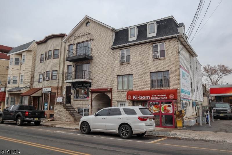 59 Wilson Ave - Photo 1