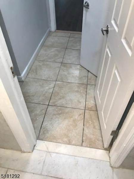 161 Pierson St - Photo 1