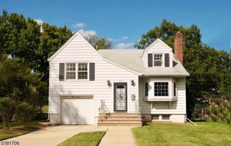 312 W 4Th Ave - Photo 1