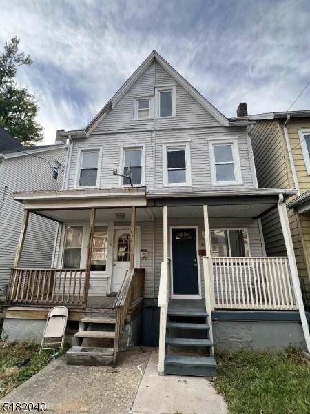 35 Bennett St - Photo 1