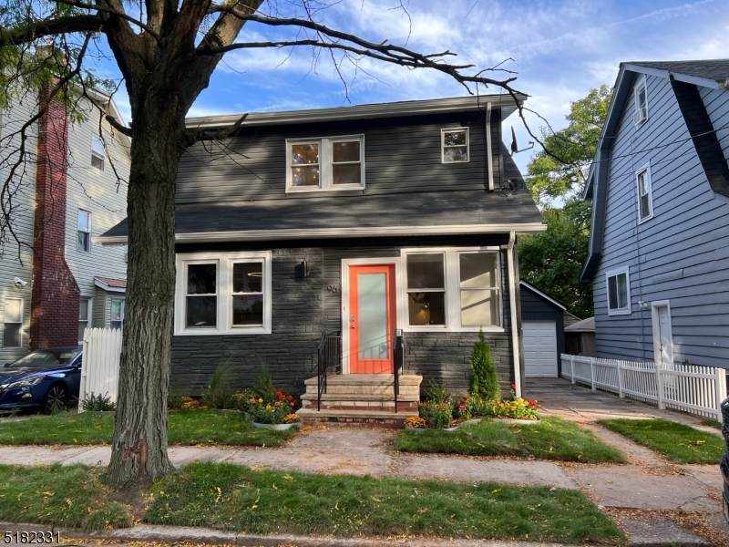 96 Pine Grove Ter - Photo 1