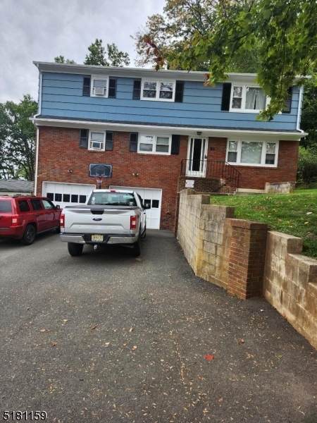93 Harrison Ave - Photo 1