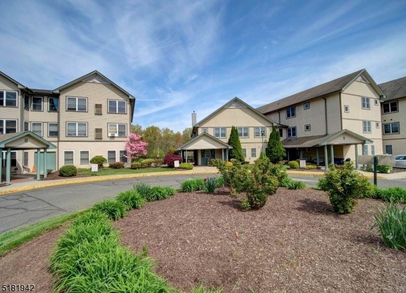 43 Park Edge - Photo 1
