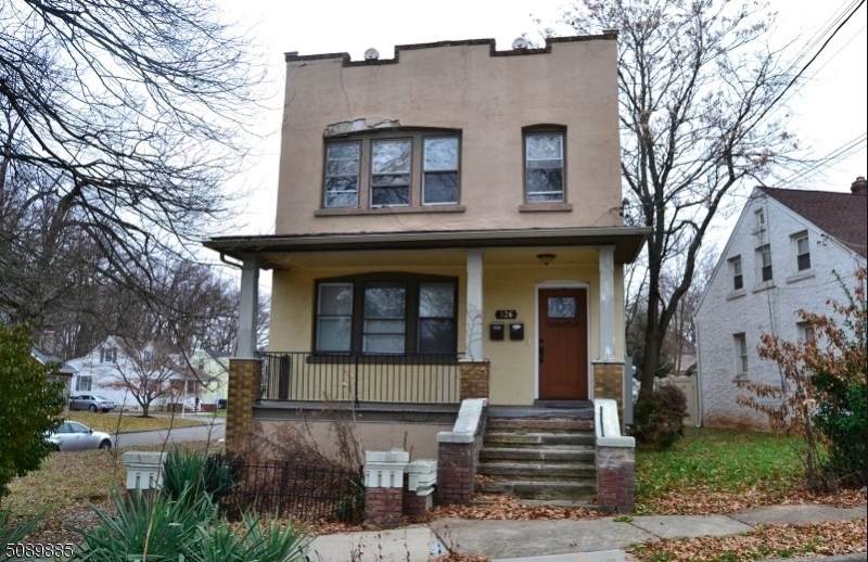 326 Mawbey St - Photo 1