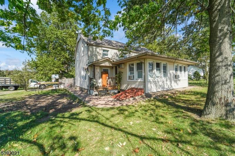 5 Aida Ct - Photo 1