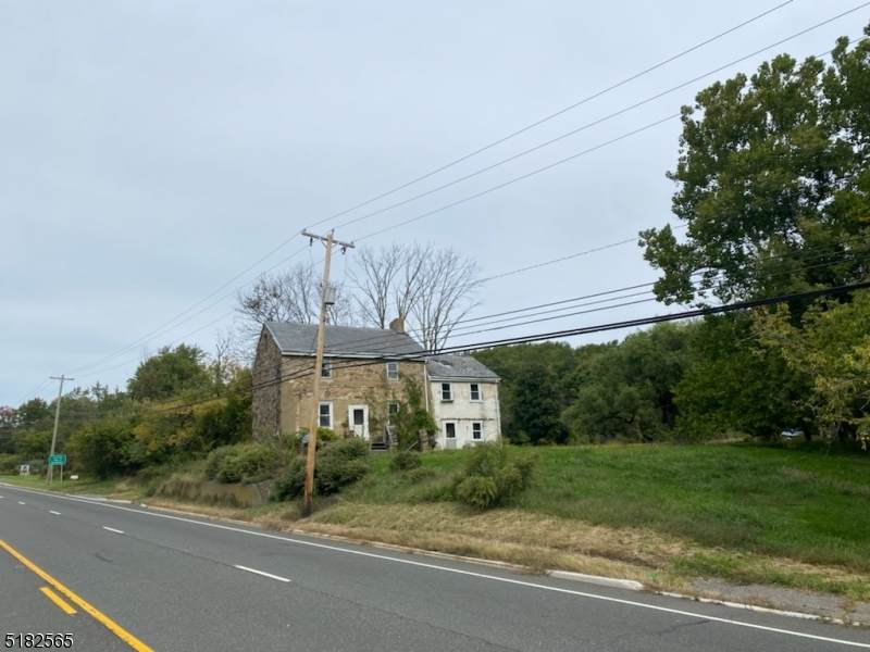 112 State Route 173 West - Photo 1